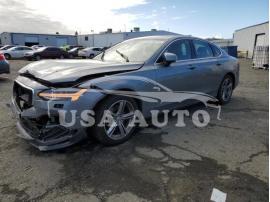 VOLVO S90 T5 MOM 2017