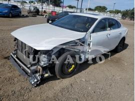 VOLVO S90 T5 MOM 2017