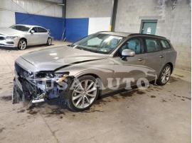 VOLVO V60 T5 MOM 2020