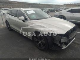 VOLVO V60 INSCRIPTION 2020