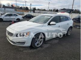 VOLVO V60 PREMIE 2015