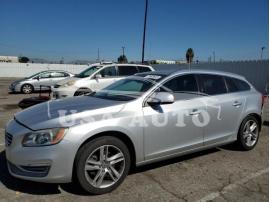VOLVO V60 PREMIE 2015