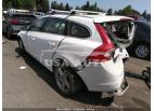 VOLVO V60 PREMIER 2015