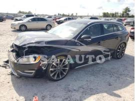 VOLVO V60 PREMIE 2015