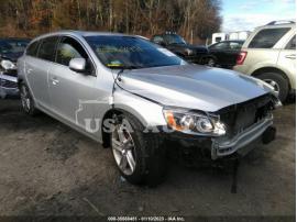 VOLVO V60 T5 DRIVE-E PREMIER 2015