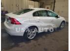 VOLVO S60 PREMIE 2015