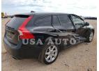 VOLVO V60 2015