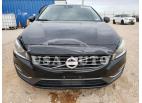 VOLVO V60 2015