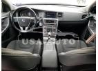 VOLVO V60 2015