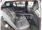 VOLVO V60 2015