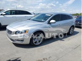 VOLVO V60 PREMIE 2015