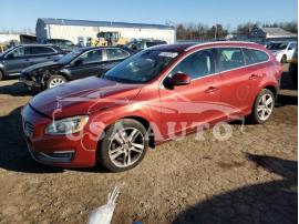 VOLVO V60 PREMIE 2015