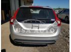 VOLVO V60 PLATIN 2015