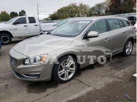 VOLVO V60 PREMIE 2015