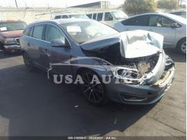 VOLVO V60 PREMIER 2017