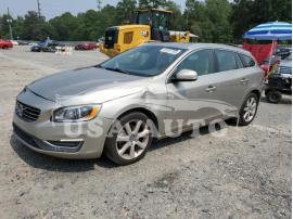 VOLVO V60 T5 PLA 2016