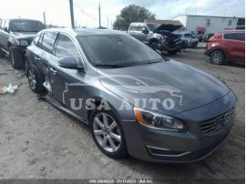 VOLVO V60 PLATINUM 2017