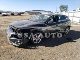 VOLVO V60 PLATIN 2015