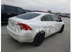 VOLVO S60 PREMIE 2015