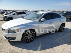 VOLVO S60 PREMIE 2015
