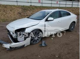 VOLVO S60 PREMIE 2015