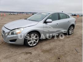 VOLVO S60 T5 2013