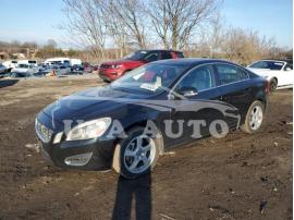 VOLVO S60 T5 2013