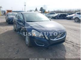 VOLVO S60 T5/T5 PLATINUM/T5 PREMIER/T5 PREMIER PLUS 2013