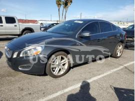 VOLVO S60 T5 2013