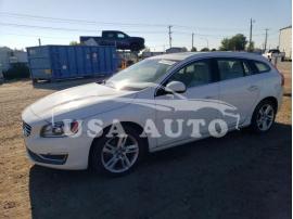 VOLVO V60 PREMIE 2015