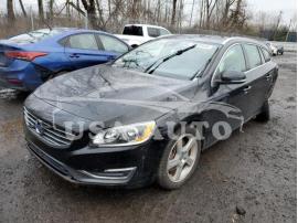 VOLVO V60 PREMIE 2015