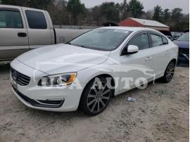 VOLVO S60 PLATIN 2015
