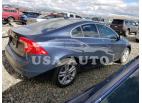 VOLVO S40 T5 2012