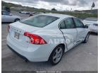 VOLVO S60 T5 2012