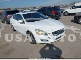 VOLVO S60 T5 2012
