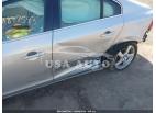 VOLVO S60 T5 2012