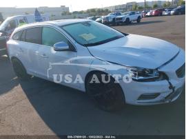 VOLVO V60 T6 R-DESIGN PLATINUM 2015