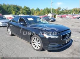 VOLVO S90 MOMENTUM 2017