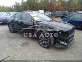 VOLVO S90 MOMENTUM 2017