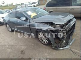 VOLVO S90 2017