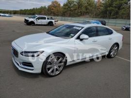 VOLVO S90 2017