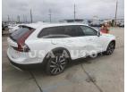 VOLVO V90 CROSS 2022