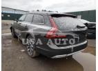 VOLVO V90 CROSS 2022