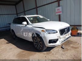 VOLVO XC90 MOMENTUM 2018