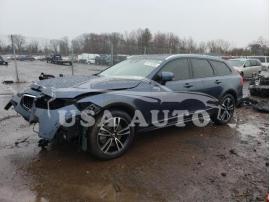 VOLVO V90 CROSS 2019