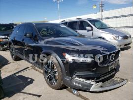 VOLVO V90 CROSS 2018