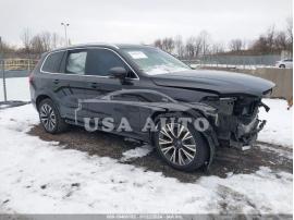 VOLVO XC90 T5 MOMENTUM 7 PASSENGER 2021