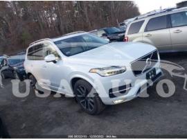 VOLVO XC90   2019