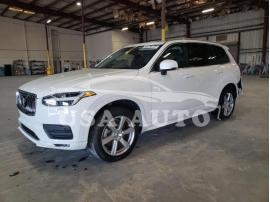 VOLVO XC90 T5 MO 2022