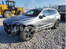 VOLVO XC60 T5 MO 2020